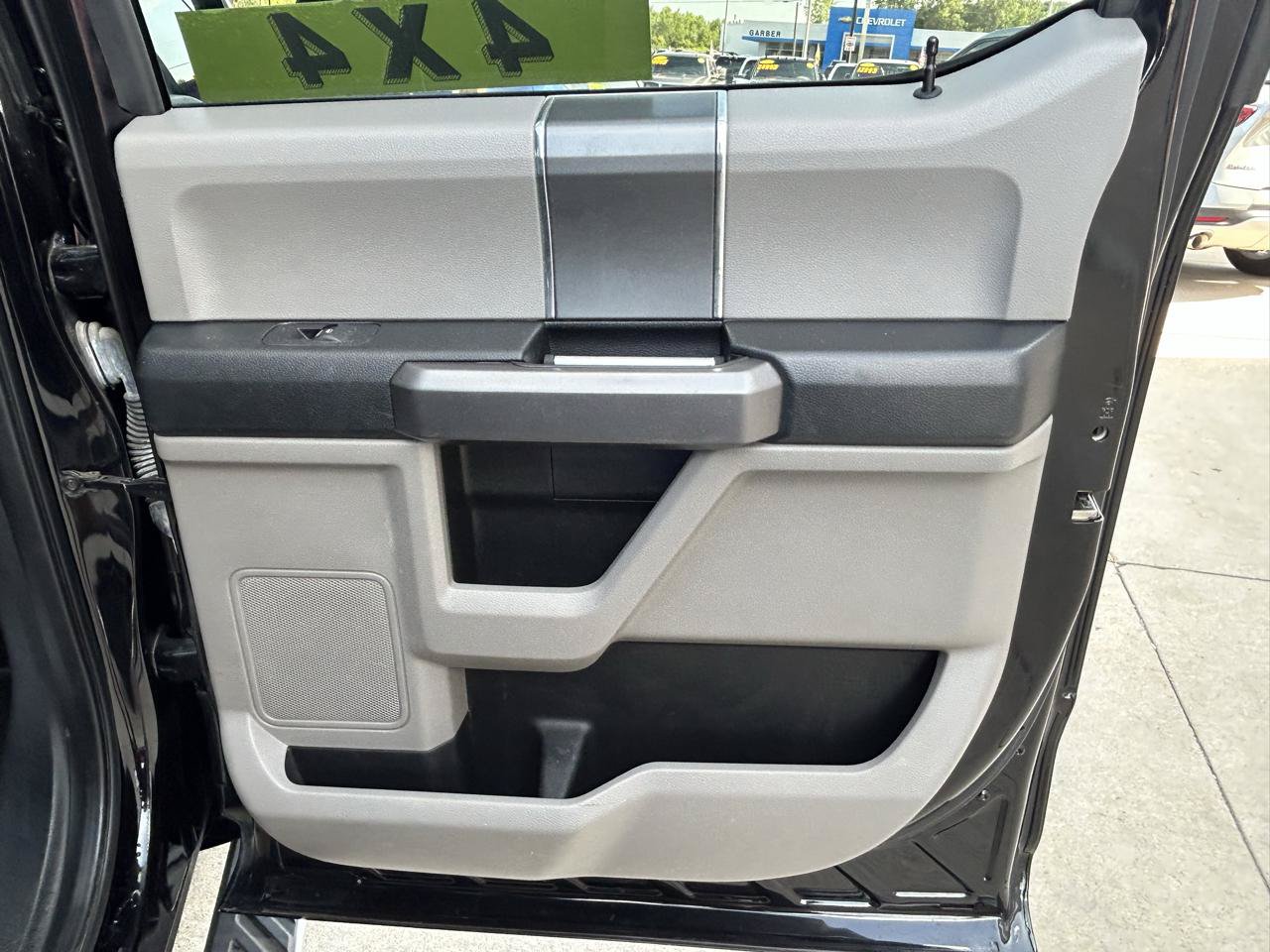 Used 2019 Ford F150 XLT w/ Equipment Group 302A Luxury AWD/4WD image 15