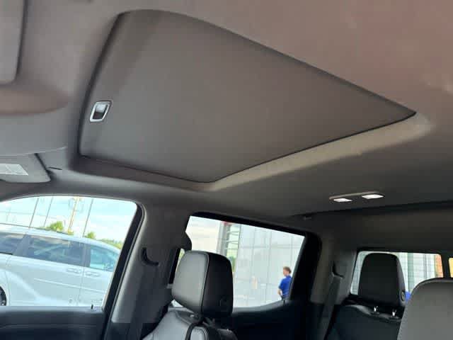 Used 2019 Chevrolet Silverado 1500 LTZ w/ LTZ Premium Package AWD/4WD image 9