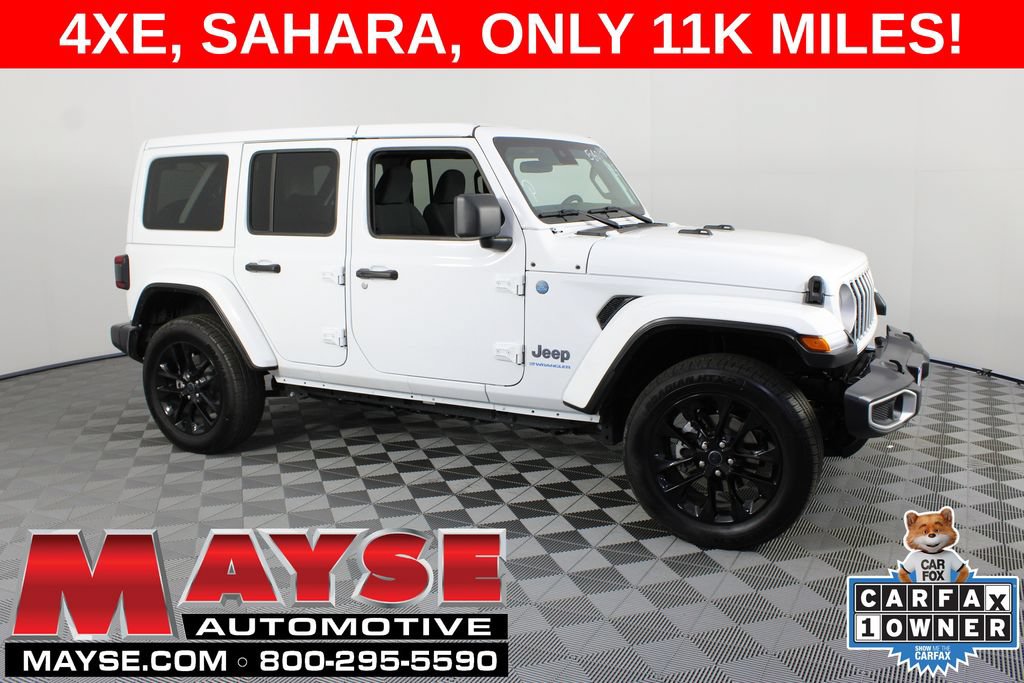 Used 2025 Jeep Wrangler Unlimited Sahara w/ Safety Group AWD/4WD image 1
