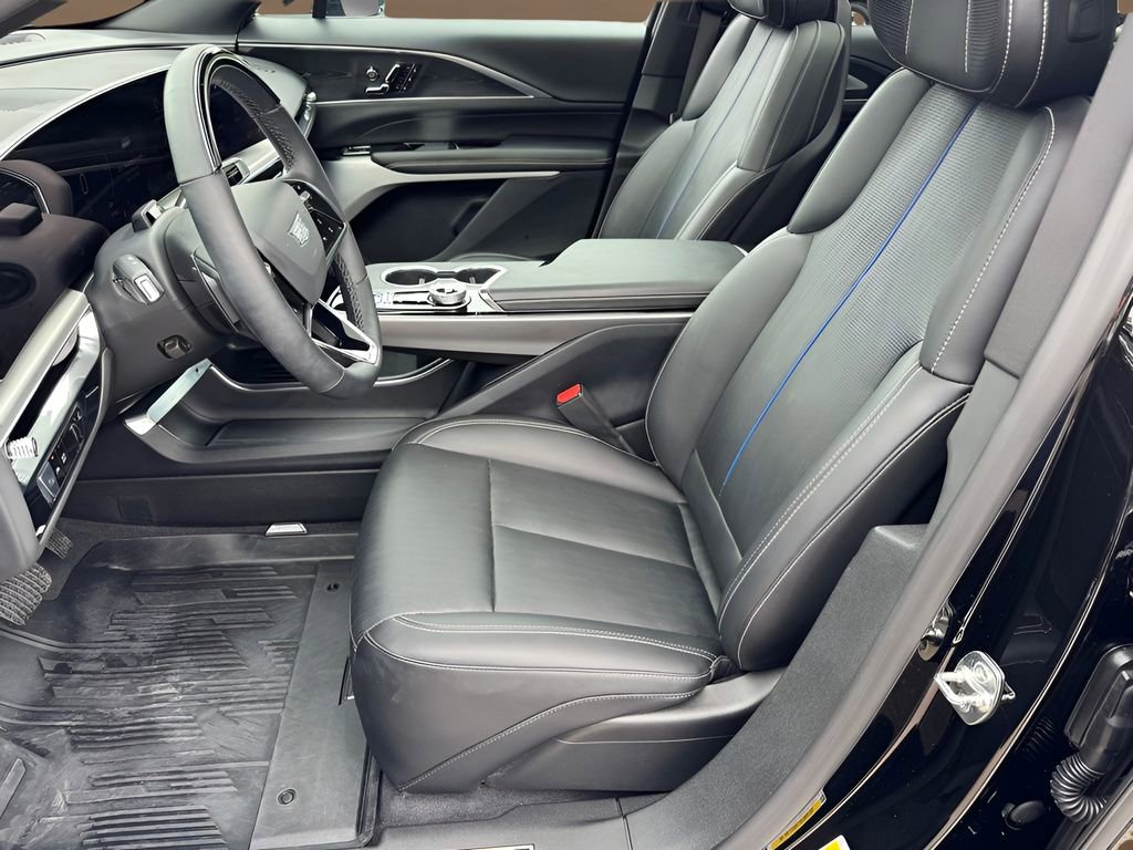 Certified 2025 Cadillac Lyriq Luxury w/ LPO, Floor Liner Package AWD/4WD image 14