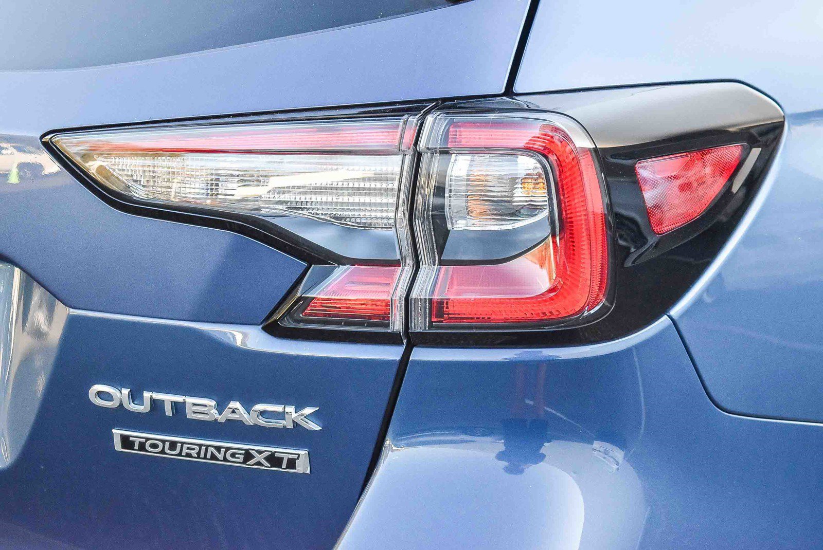 Used 2022 Subaru Outback Touring XT image 7