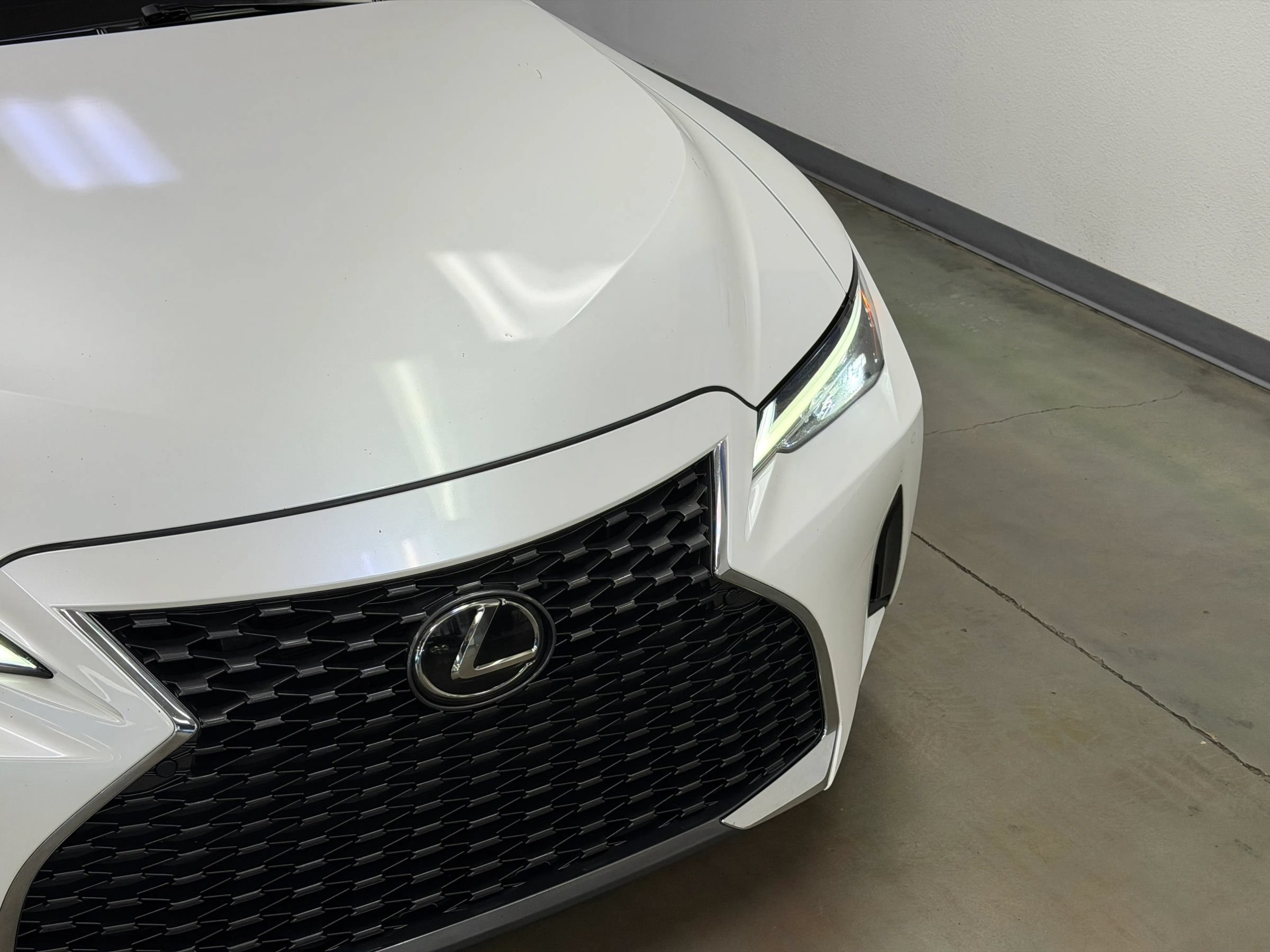 Used 2022 Lexus IS 300 w/ Premium Package RWD image 4