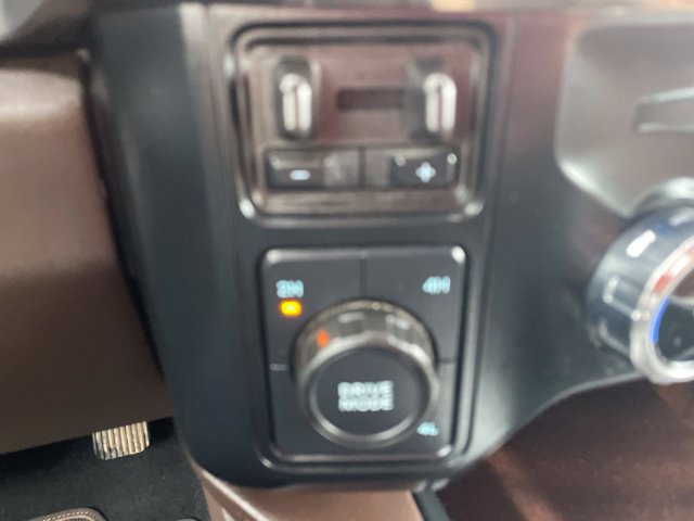 Used 2024 Ford F350 King Ranch w/ FX4 Off-Road Package AWD/4WD image 35