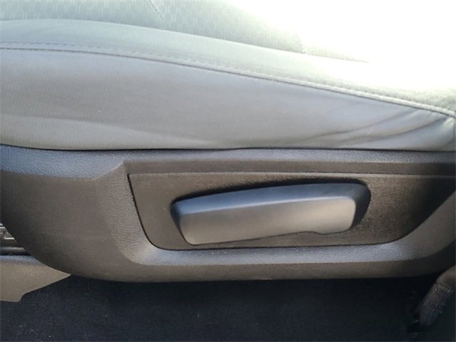 Used 2020 RAM 1500 Classic SLT image 23