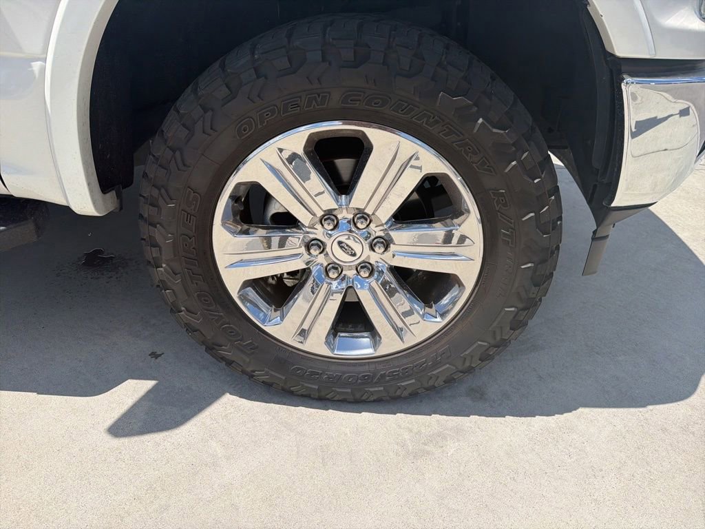 Certified 2019 Ford F150 Lariat w/ Equipment Group 502A Luxury AWD/4WD image 11