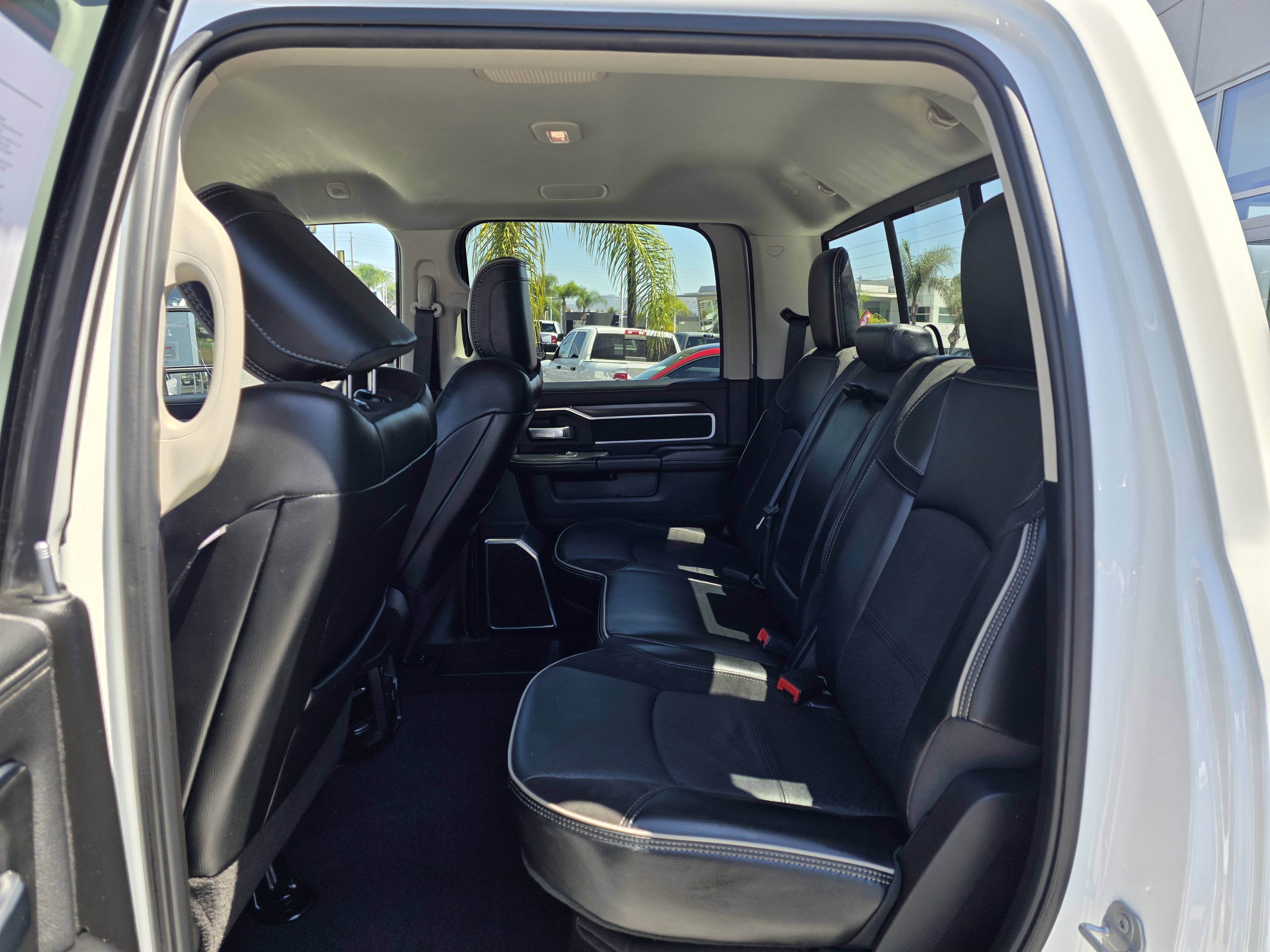 Certified 2024 RAM 2500 Laramie w/ Safety Group AWD/4WD image 17