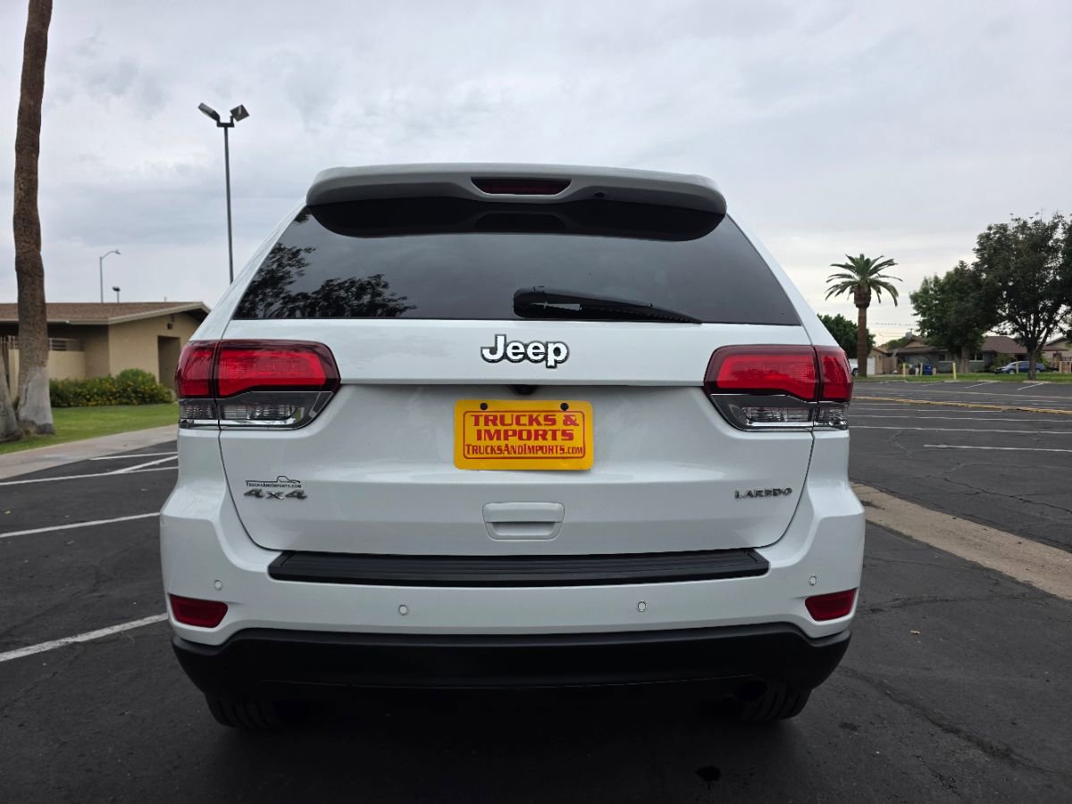 Used 2020 Jeep Grand Cherokee Laredo image 12
