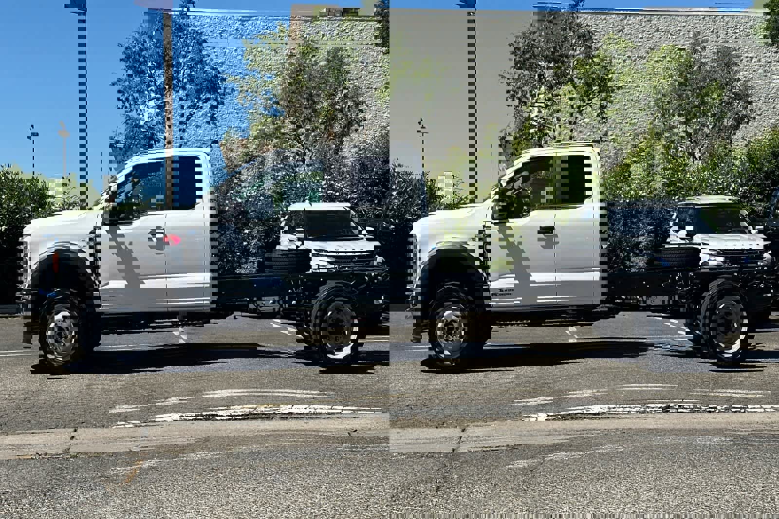 New 2026 Ford F450 4x4 SuperCab Super Duty image 5