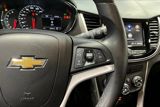Used 2020 Chevrolet Trax LT w/ LT Convenience Package AWD/4WD image 11