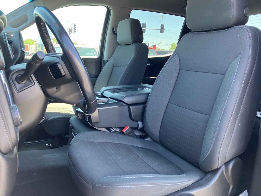 Used 2021 Chevrolet Silverado 1500 RST AWD/4WD image 27