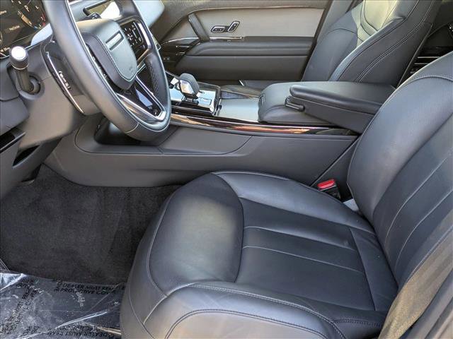 Certified 2025 Land Rover Range Rover Sport SE image 17