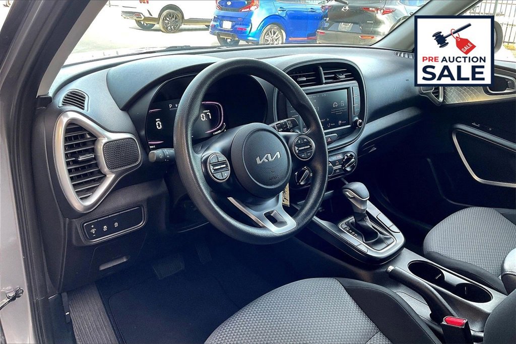 Certified 2023 Kia Soul LX w/ Option Group 015 image 13