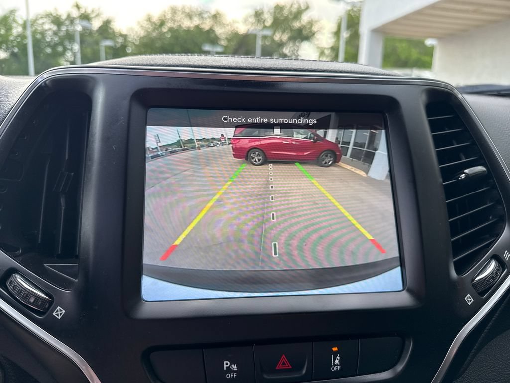 Used 2022 Jeep Cherokee Latitude Lux FWD image 20