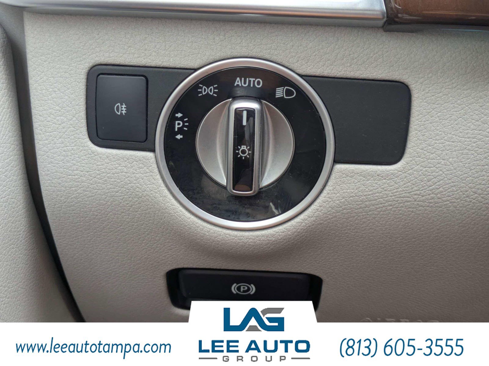 Used 2015 Mercedes-Benz GL 320 BlueTEC 4MATIC w/ Premium I Package image 22