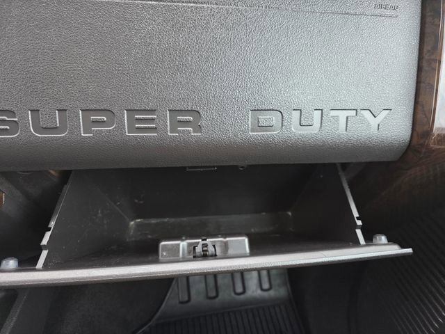 Used 2016 Ford F450 Platinum w/ Platinum Package AWD/4WD image 30