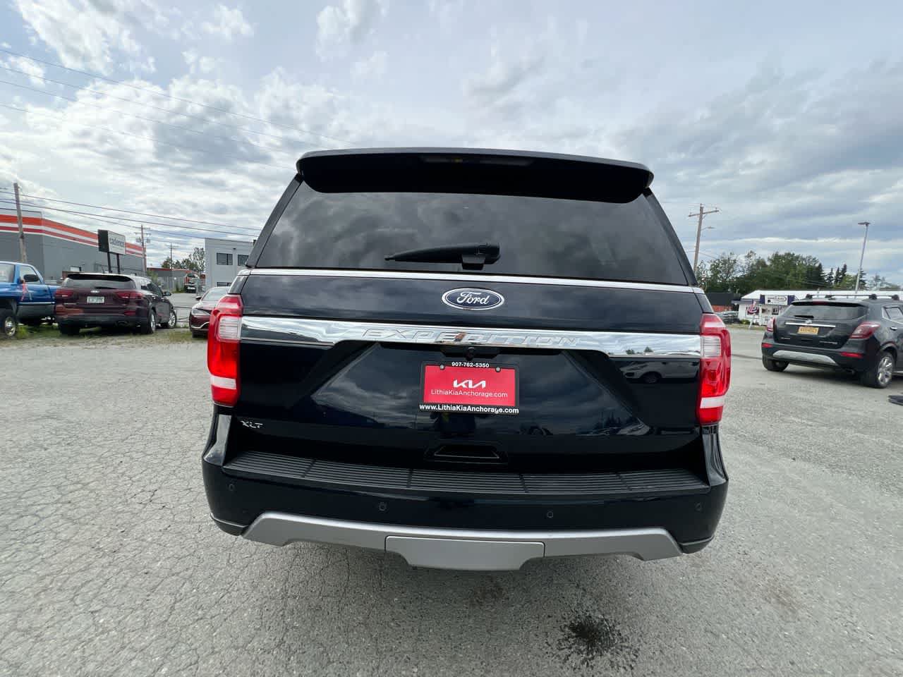 Used 2021 Ford Expedition XLT AWD/4WD image 27
