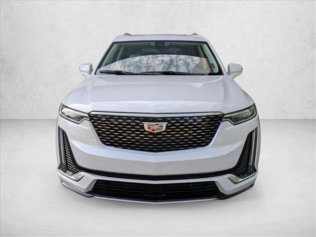 Used 2024 Cadillac XT6 Premium Luxury w/ Technology Package AWD/4WD image 2