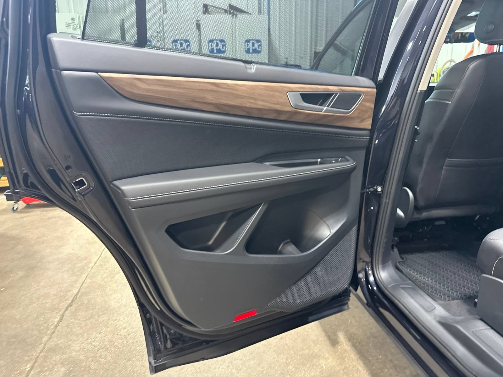 Certified 2026 Volkswagen Atlas SE AWD/4WD image 30