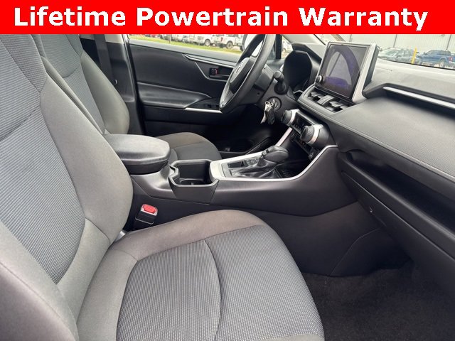 Used 2024 Toyota RAV4 LE image 20