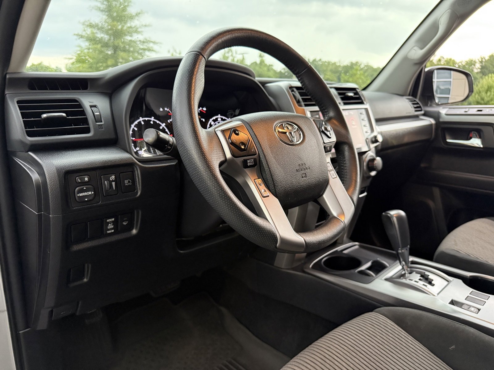 Used 2022 Toyota 4Runner SR5 image 21