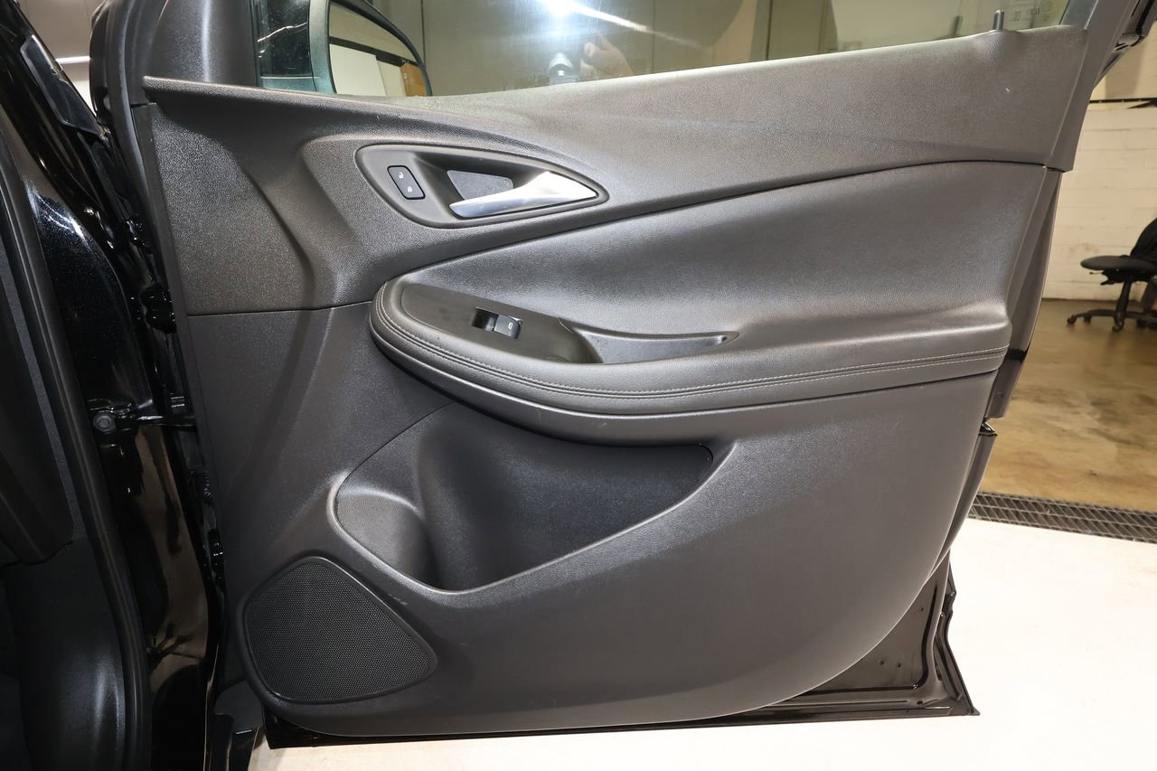 Certified 2023 Buick Encore GX Select image 18