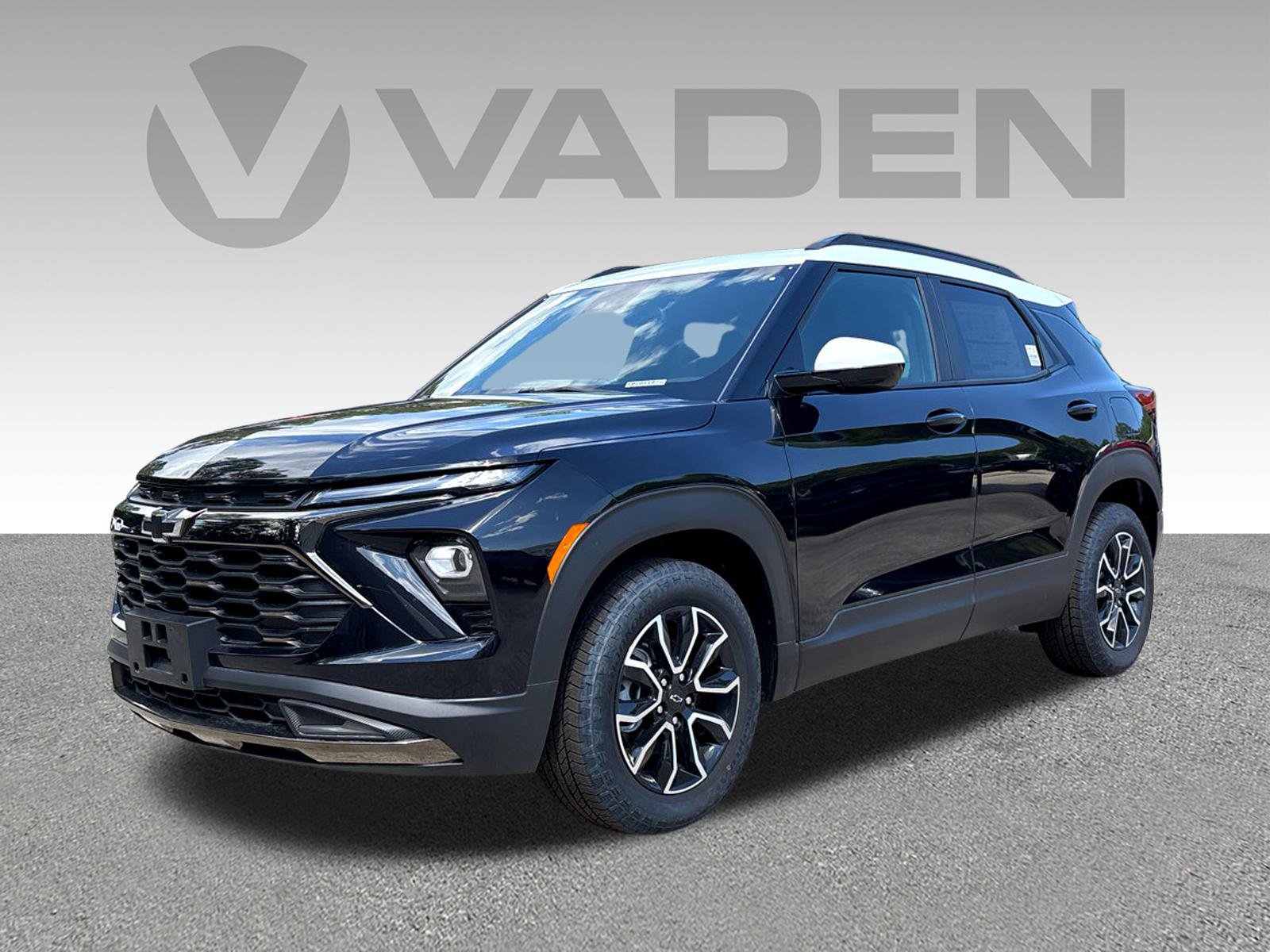 New 2025 Chevrolet TrailBlazer ACTIV w/ Convenience Package FWD image 3
