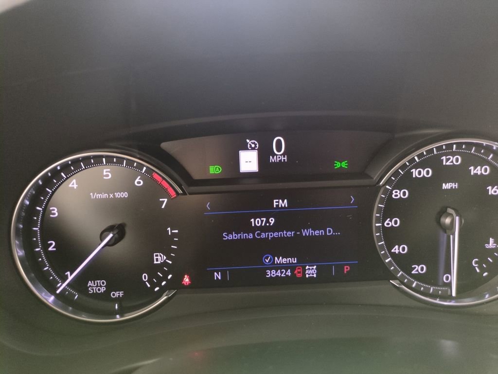 Used 2019 Cadillac XT4 Premium Luxury image 18