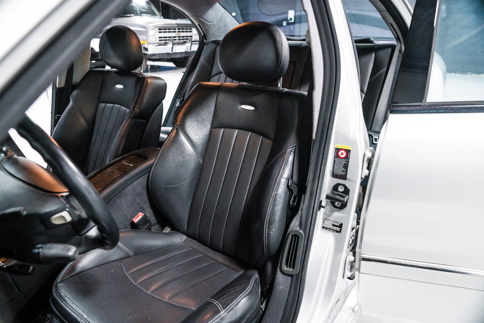 Used 2005 Mercedes-Benz E 55 AMG Sedan image 18