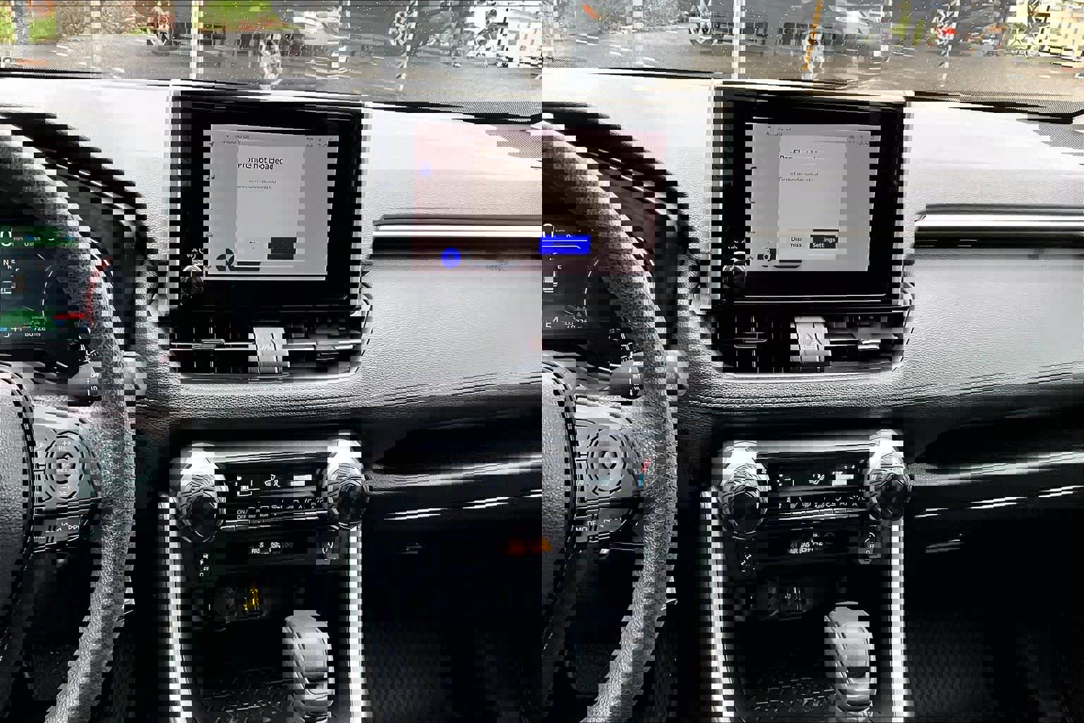 Certified 2023 Toyota RAV4 LE image 6