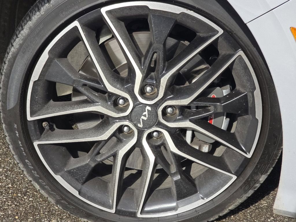 Used 2023 Kia K5 GT image 10