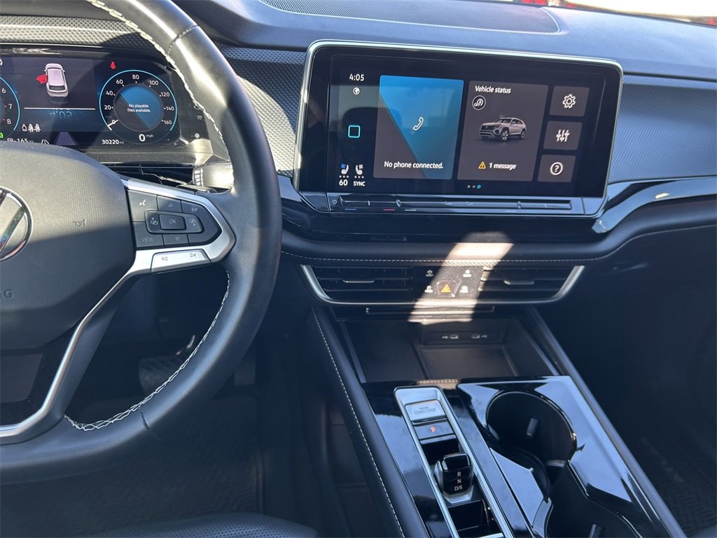 Used 2024 Volkswagen Atlas Cross Sport SEL image 19