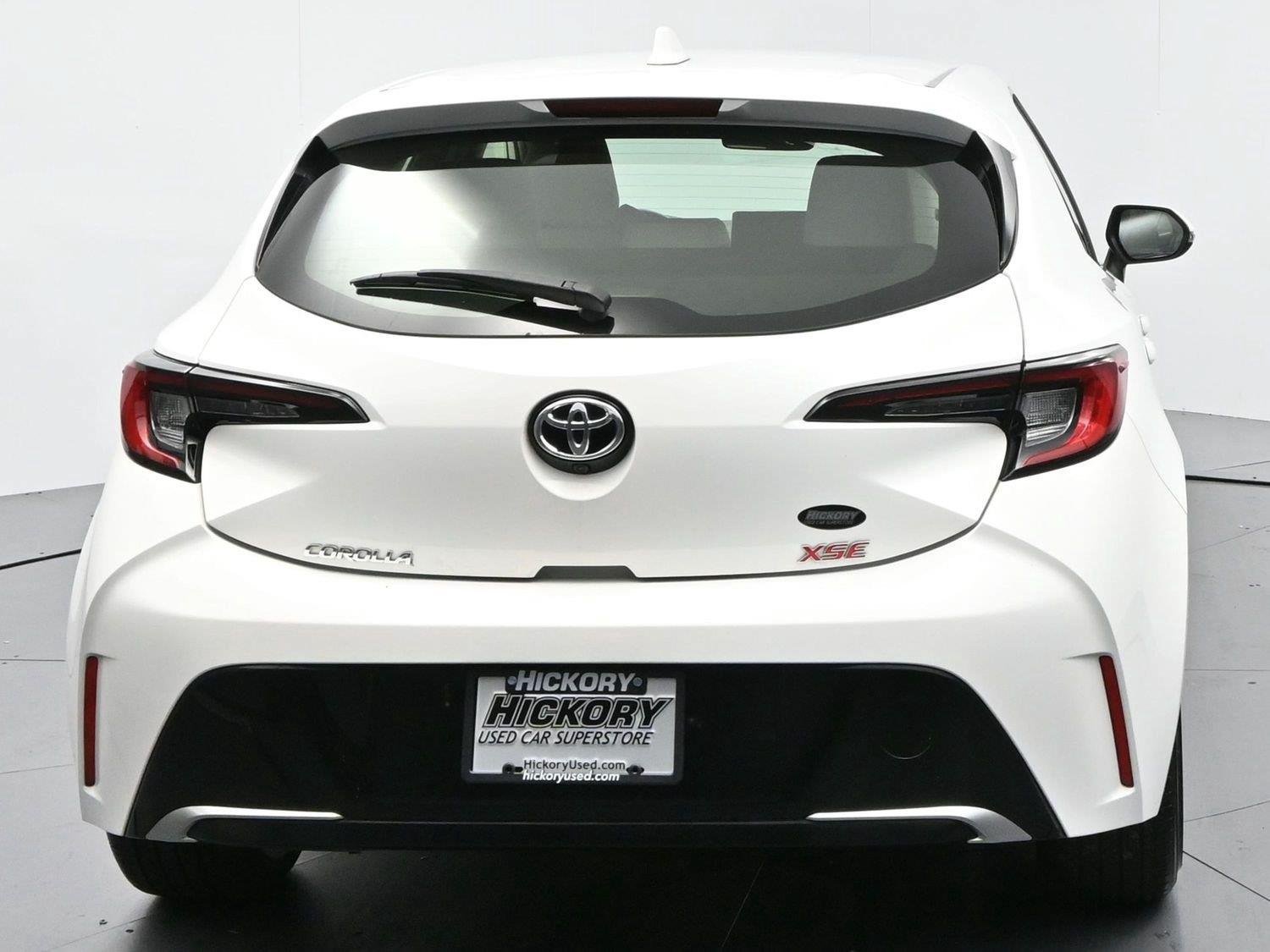 Used 2024 Toyota Corolla XSE FWD image 6