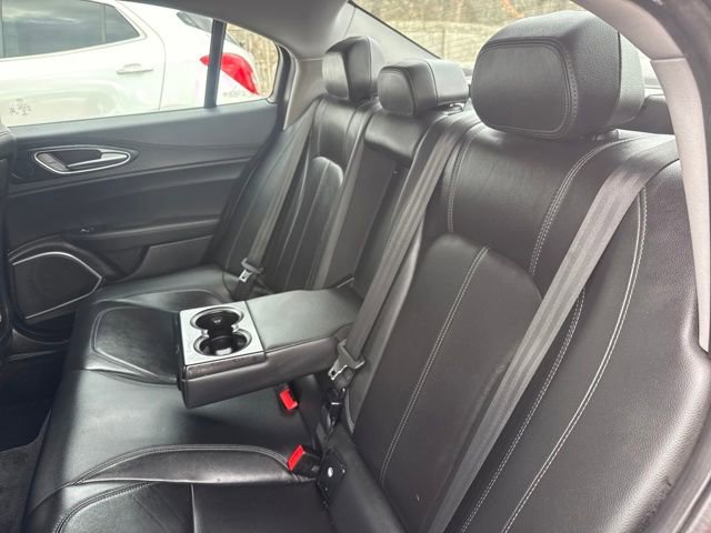 Used 2021 Alfa Romeo Giulia Sprint w/ Cold Weather Package image 27