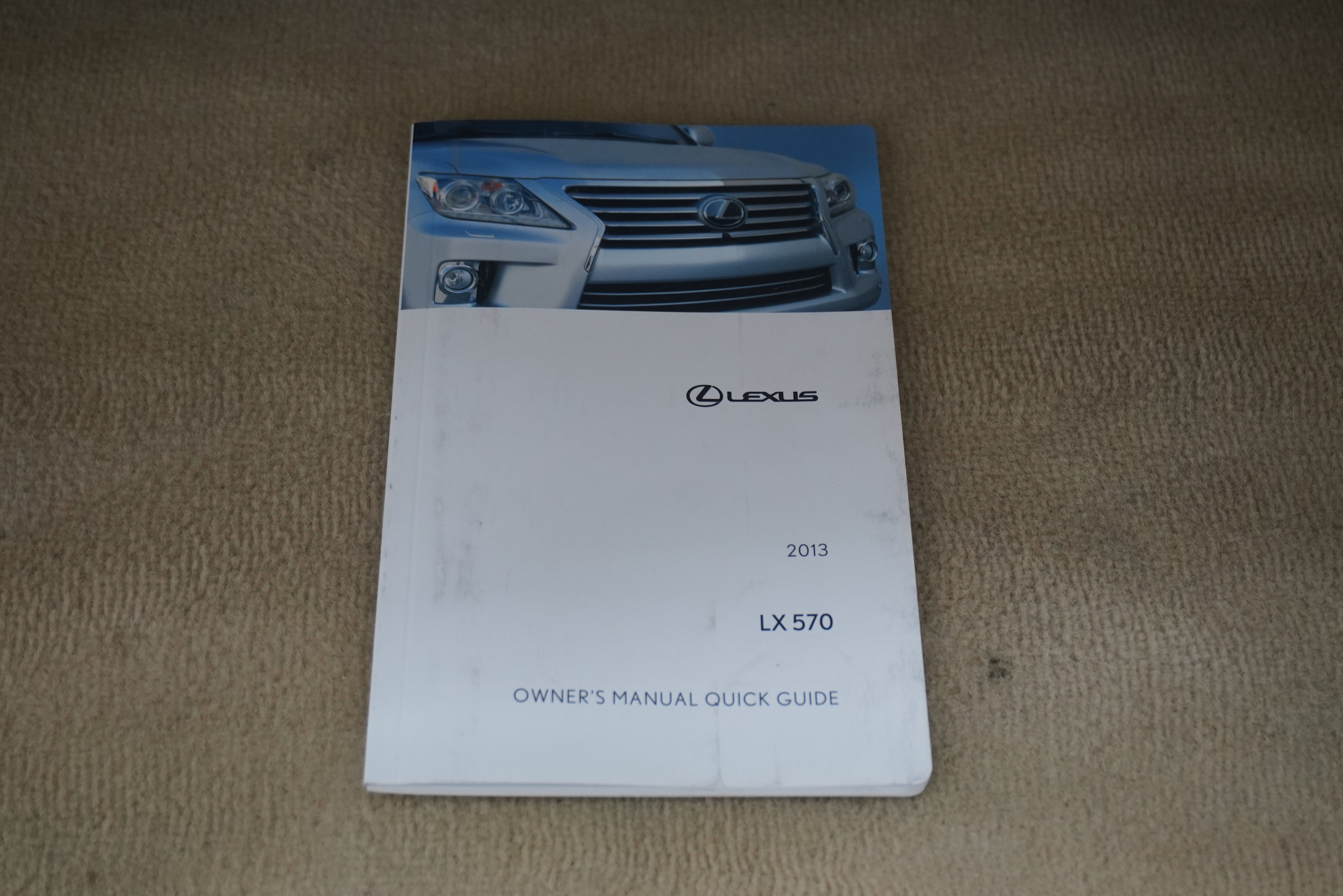 Used 2013 Lexus LX 570 4WD w/ Luxury Pkg w/Pre-crash image 34