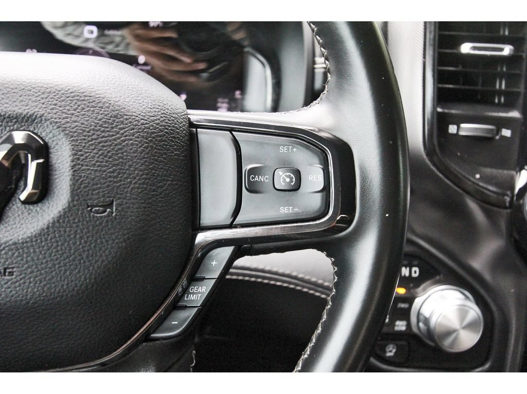 Used 2023 RAM 1500 Limited w/ Body Color Bumper Group AWD/4WD image 17