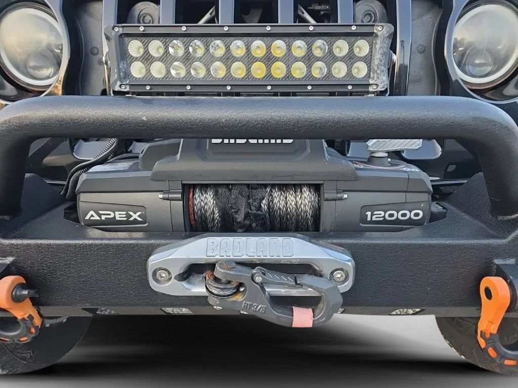 Used 2018 Jeep Wrangler Unlimited Sport AWD/4WD image 28