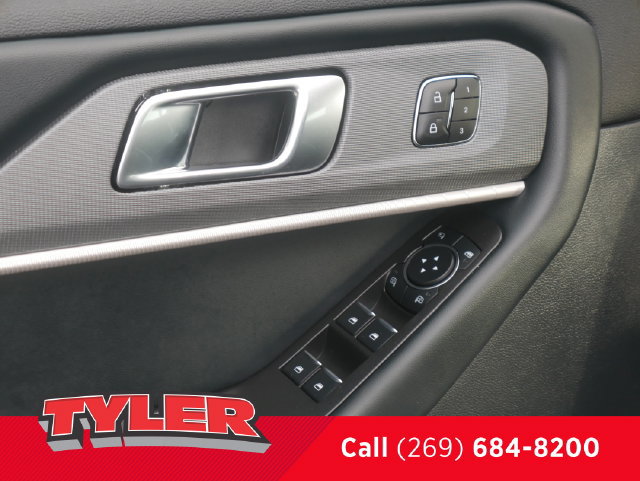 Used 2025 Ford Explorer ST AWD/4WD image 20