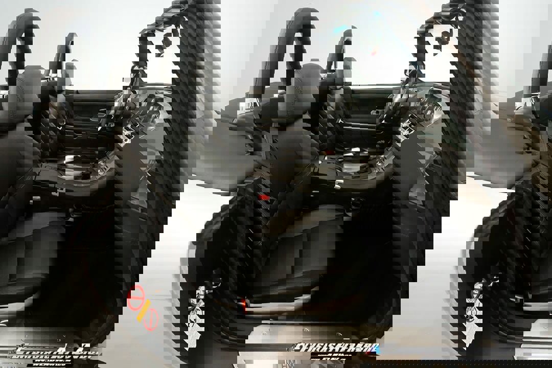 Used 2002 BMW Z8 image 76