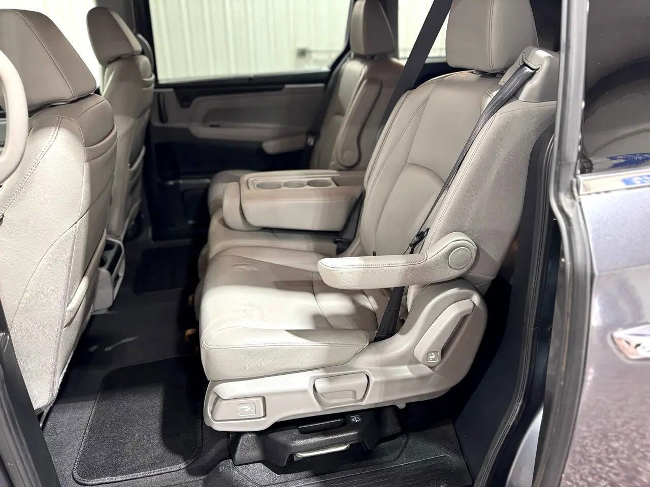Used 2018 Honda Odyssey EX-L image 7