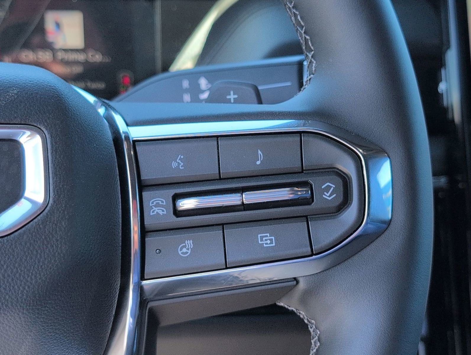 New 2026 GMC Yukon Denali w/ Denali Reserve Package image 25