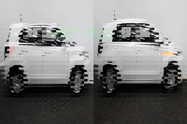 Used 2010 Scion xD image 4