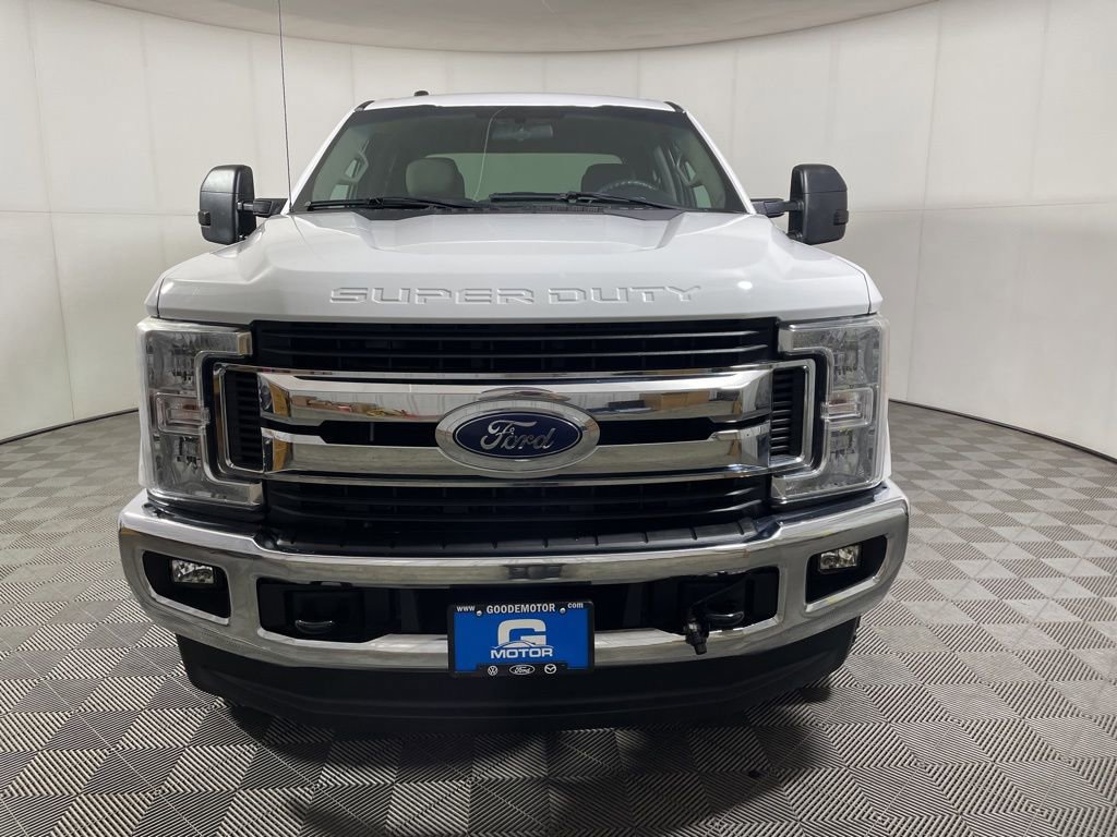 Used 2017 Ford F350 XLT w/ XLT Value Package AWD/4WD image 3
