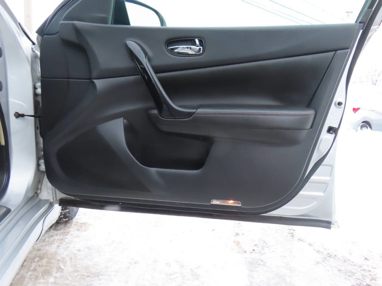 Used 2011 Nissan Maxima 3.5 SV w/ Monitor Pkg image 40