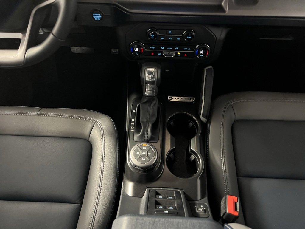 Used 2023 Ford Bronco Outer Banks image 19
