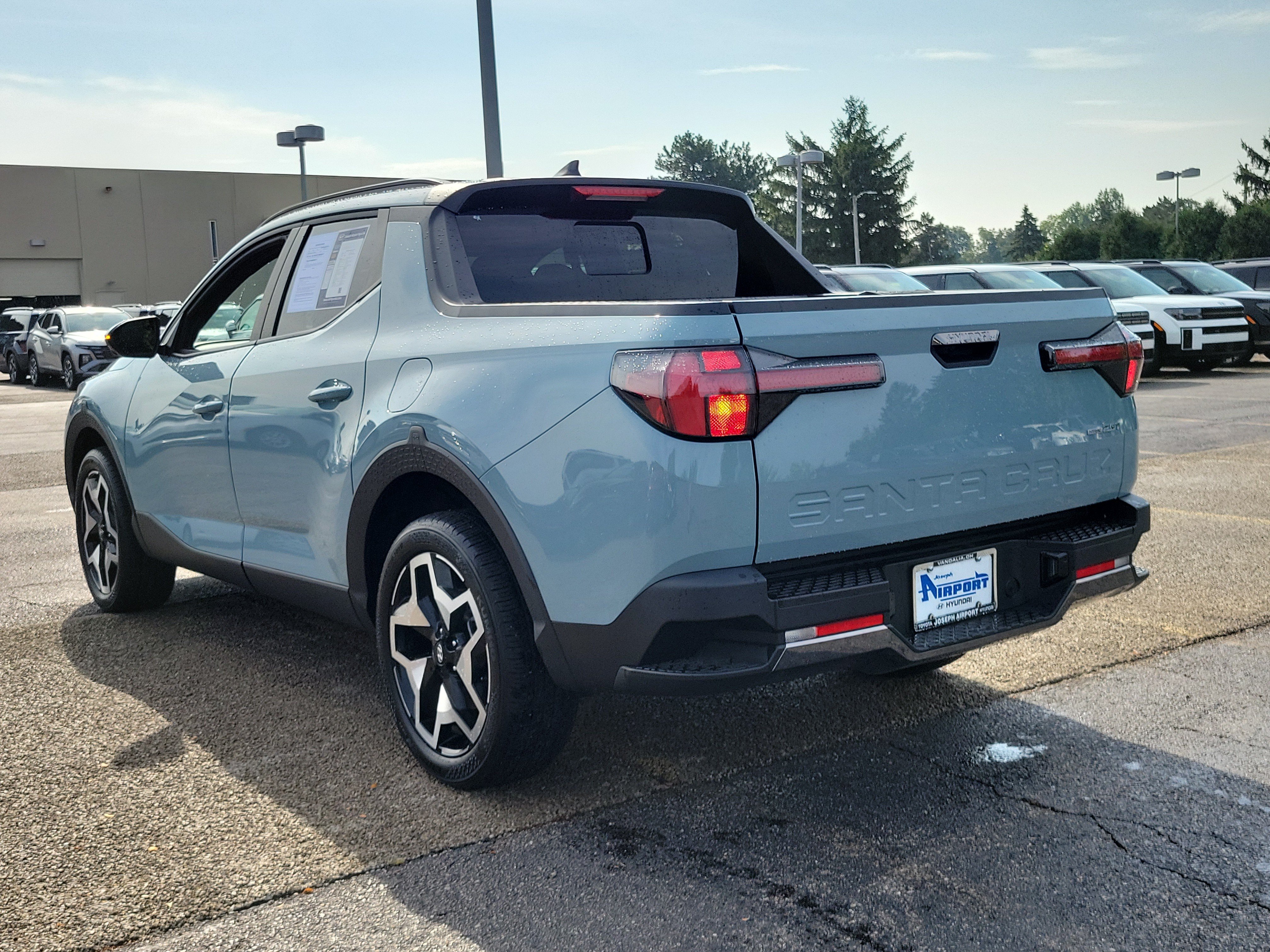 Used 2024 Hyundai Santa Cruz Limited AWD/4WD image 3