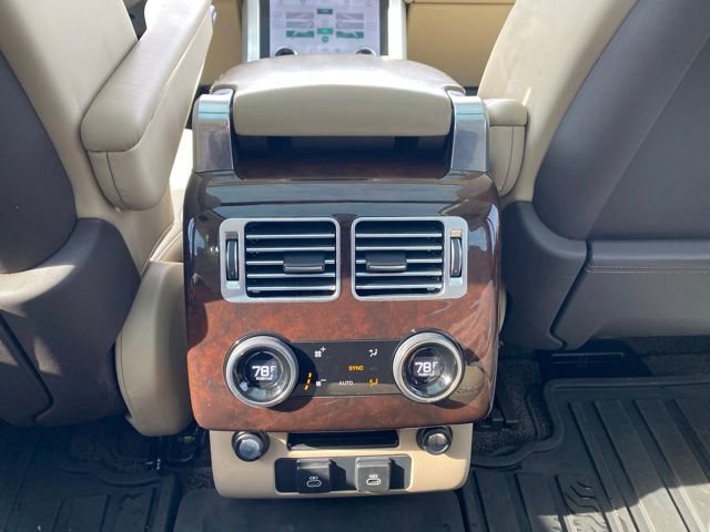 Used 2022 Land Rover Range Rover Westminster Edition image 43