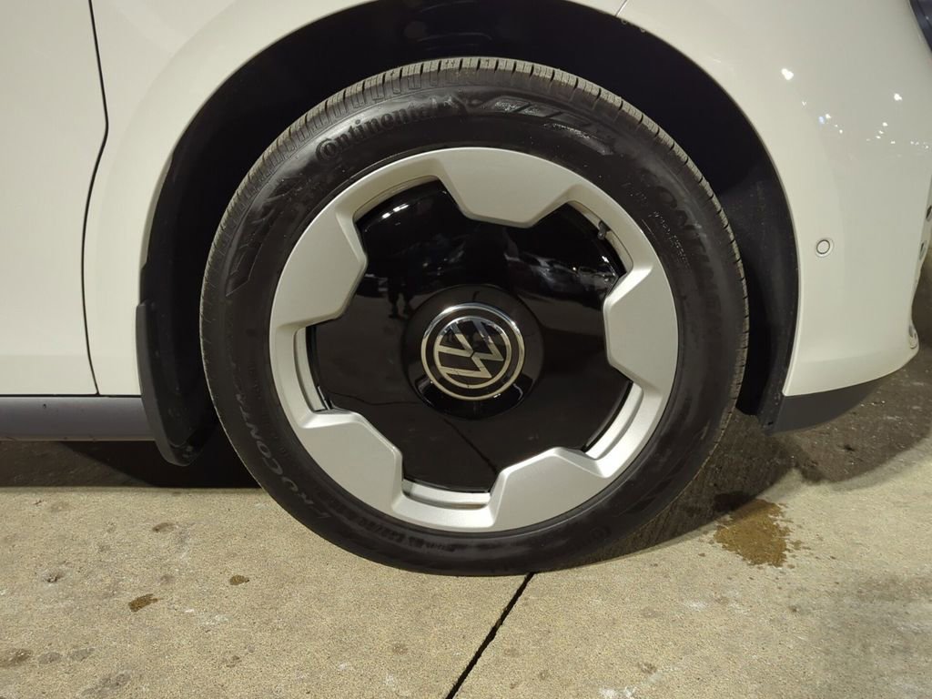 New 2025 Volkswagen ID. Buzz Pro S image 16