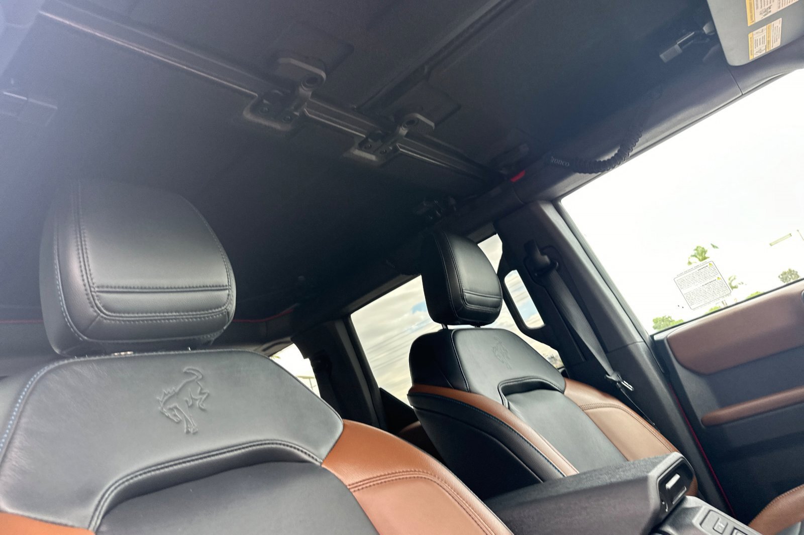 Used 2023 Ford Bronco Outer Banks image 17