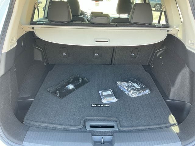 New 2026 Nissan Rogue Dark Armor AWD/4WD image 18