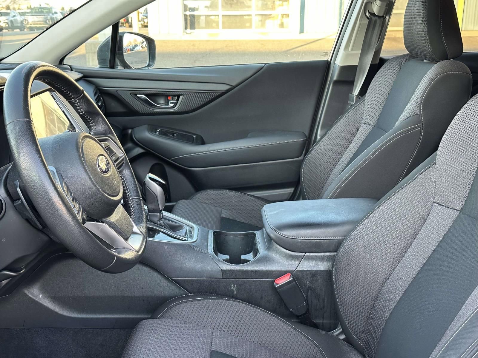 Used 2024 Subaru Outback Premium image 8